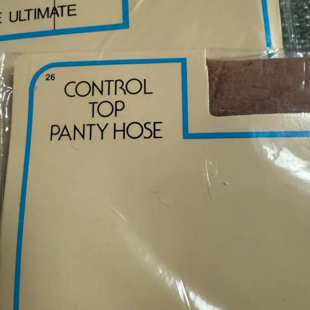 Sheer Control Top Pantyhose - Suntan
